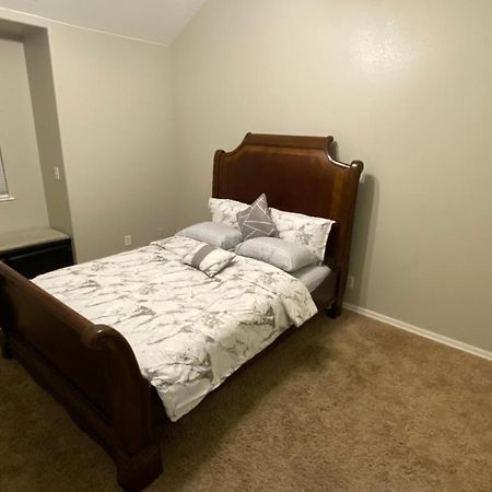Beautiful Peaceful Desirable Home In Madera Rancho Εξωτερικό φωτογραφία